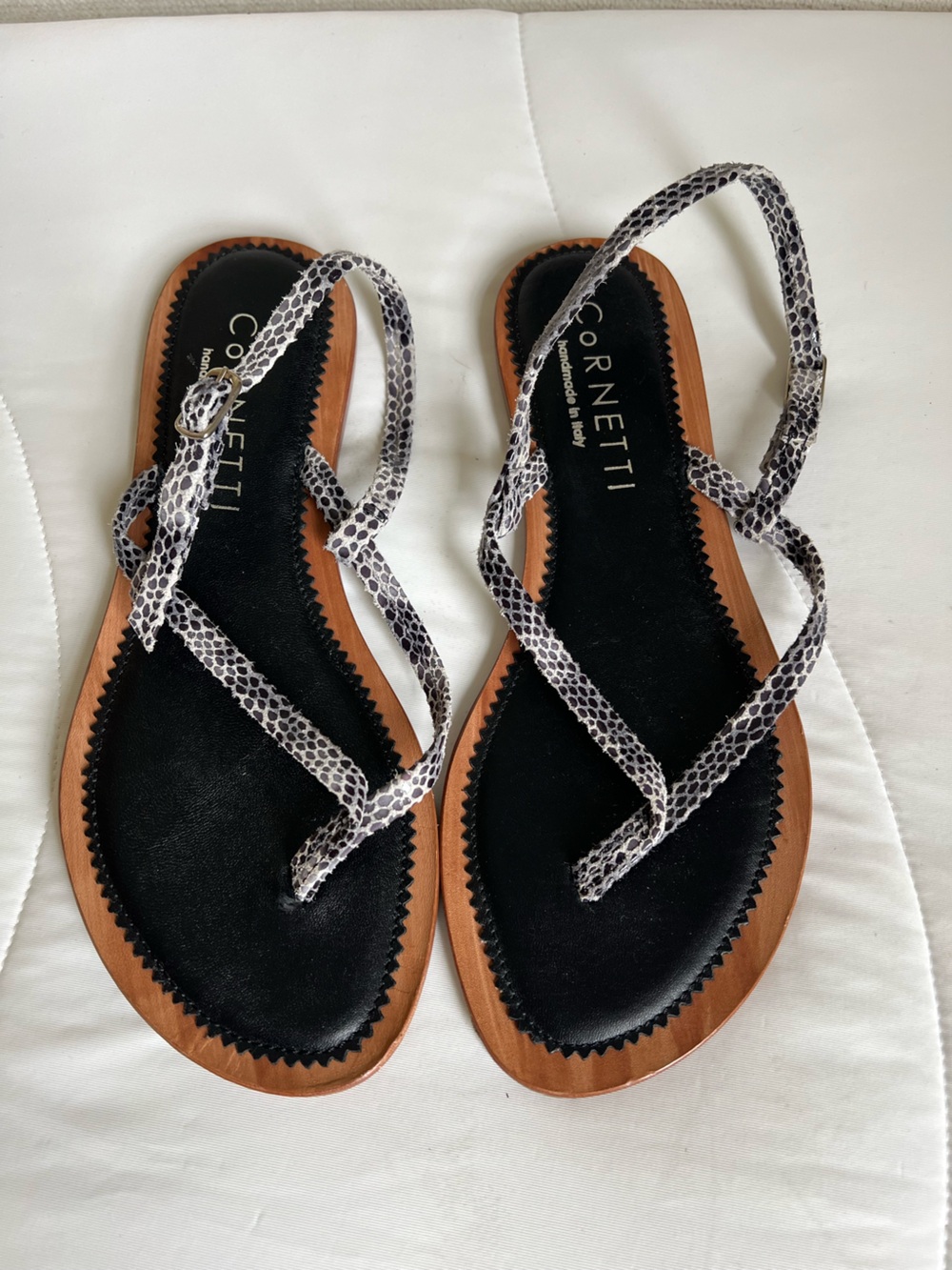 Cornetti handmade Italian snake-print leather sandals size 37